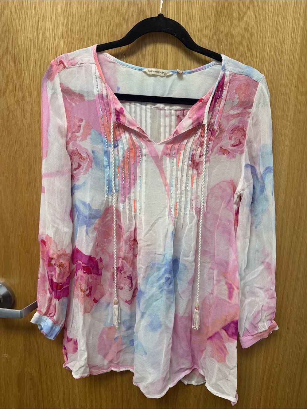 Soft Surroundings Bed of Roses Pink Multi Floral Watercolor Tie-Front Tunic